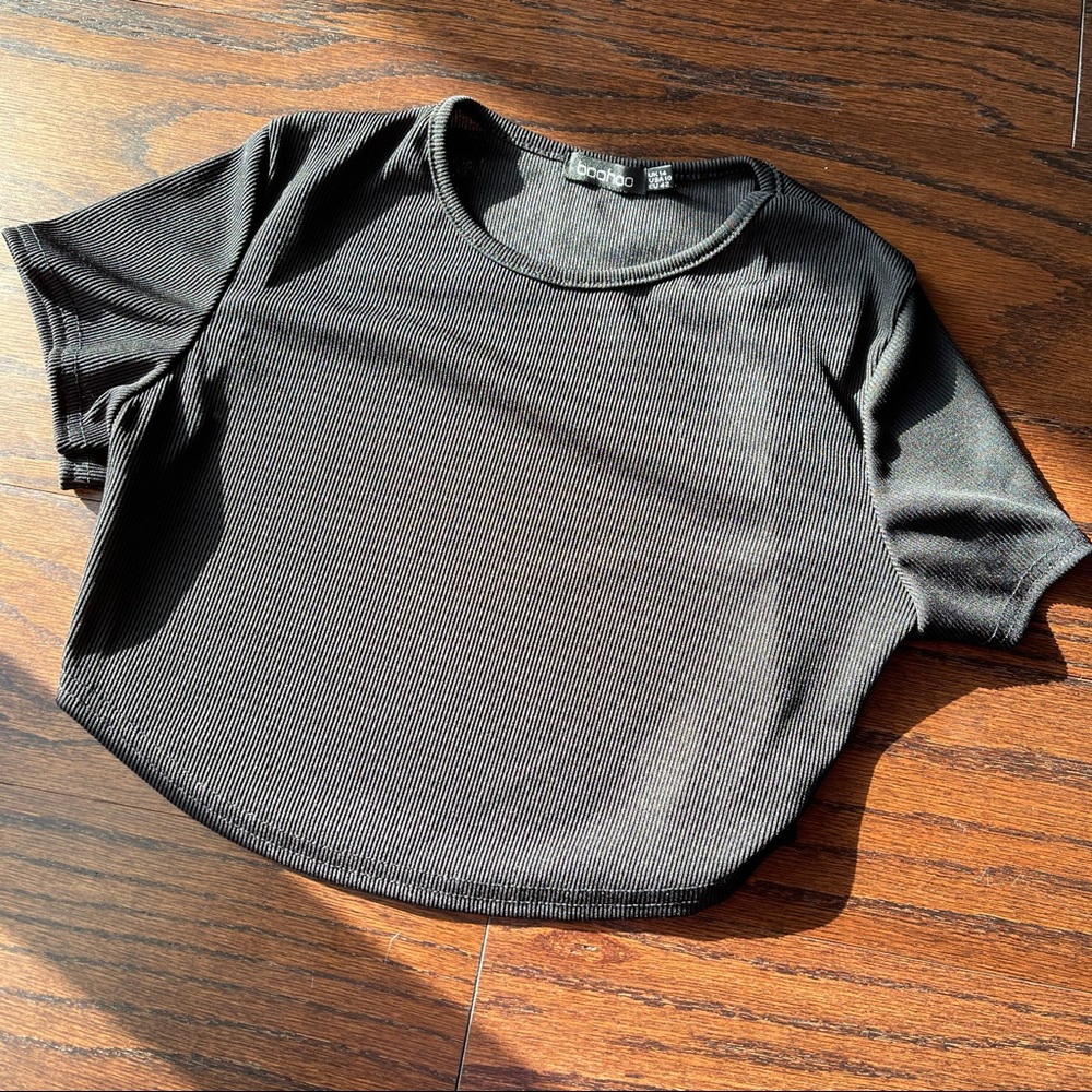 Black crop top
